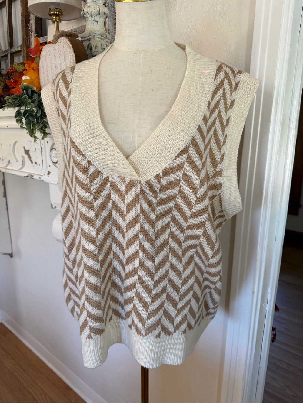 Cozy Casual Chevron V-Neck Tank - Cream & Tan